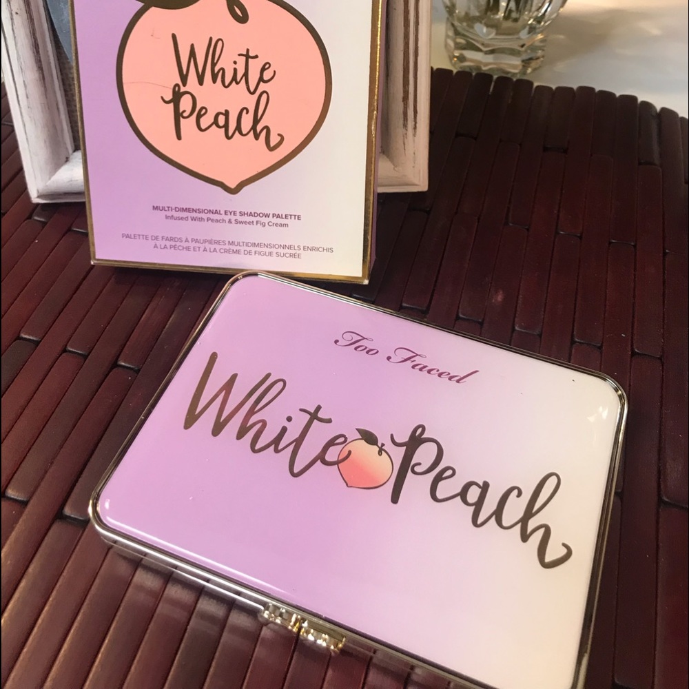 Too Faced White Peach Palette - Picture 2 of 8
